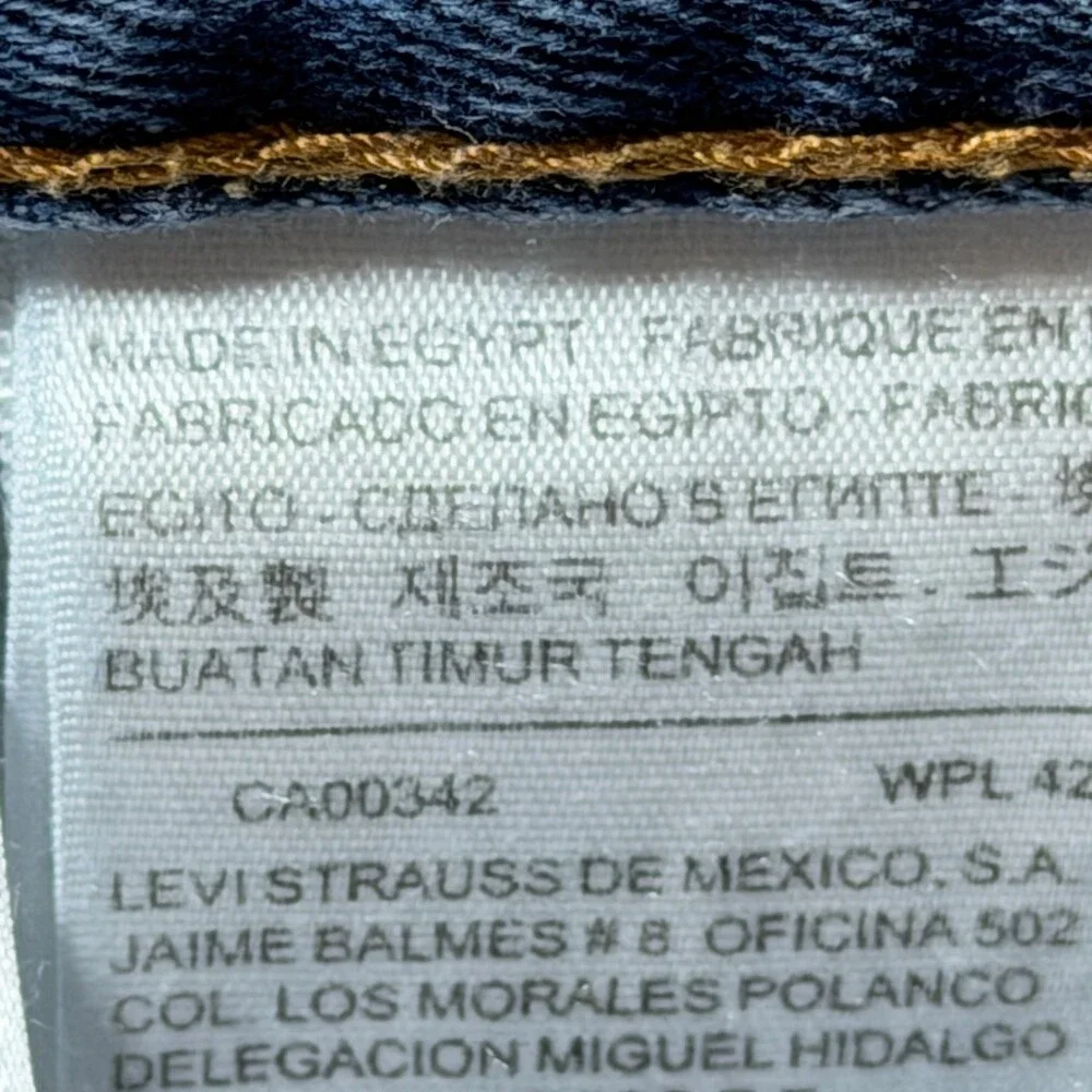 Levis  pre owned